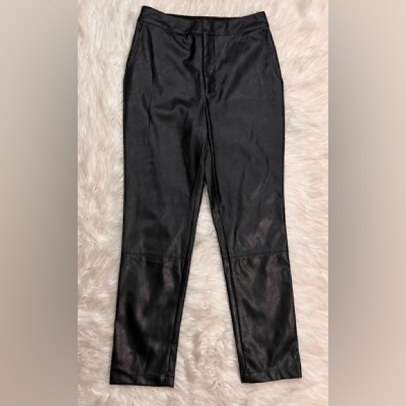 Express Black Faux Leather Leggings w/ Knee Seam – Size M – Good Condition - Picture 1 of 3